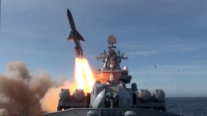 Rusland, China en Iran lanceren gezamenlijke marineoefeningen.